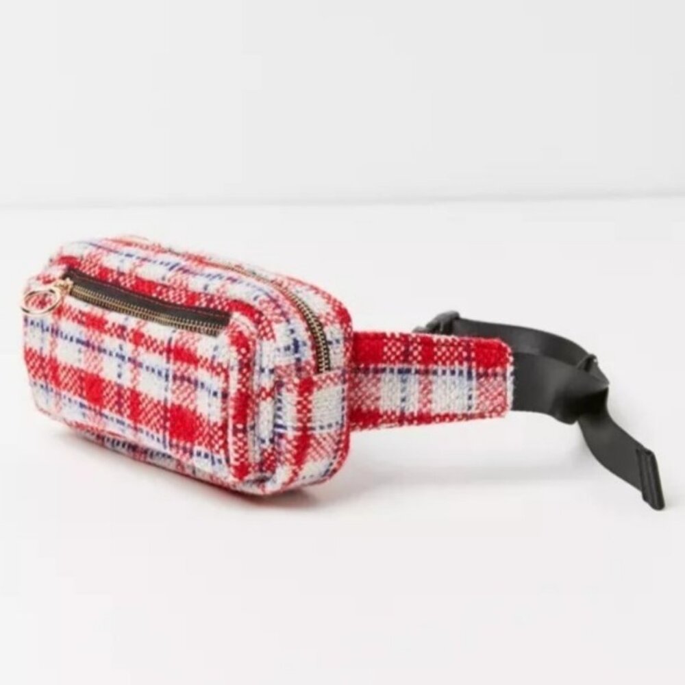 URBAN OUTFITTERS UO Plaid Tweed Square Belt Bag Fanny Pack Zipper 2 Pockets Red